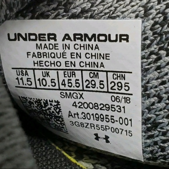 Under Armour Mens Charged Covert Knit Sneaker Size 11.5 Black/Grey 3019955-001 - Picture 4 of 11